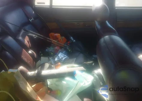 1996 Buick Lesabre Limited from USA, damaged, VIN 1G4HR52K3TH439277